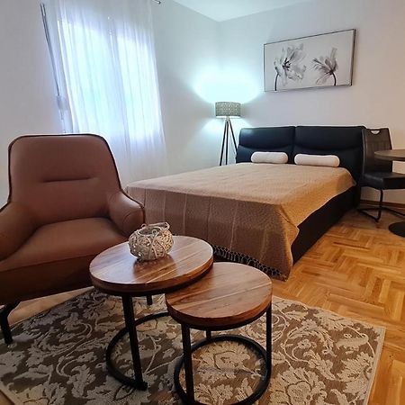 Apartman Tim Lux 1 Vrnjačka Banja Eksteriør bilde