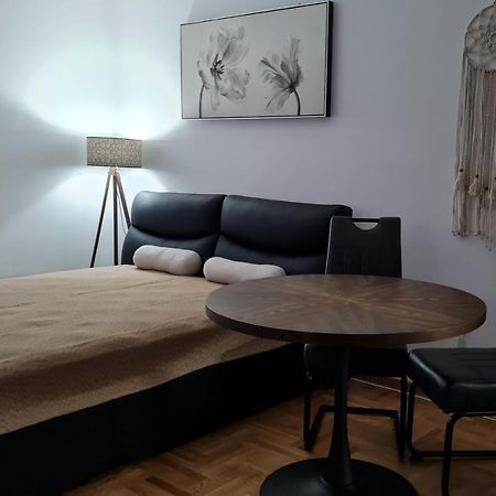 Apartman Tim Lux 1 Vrnjačka Banja Eksteriør bilde