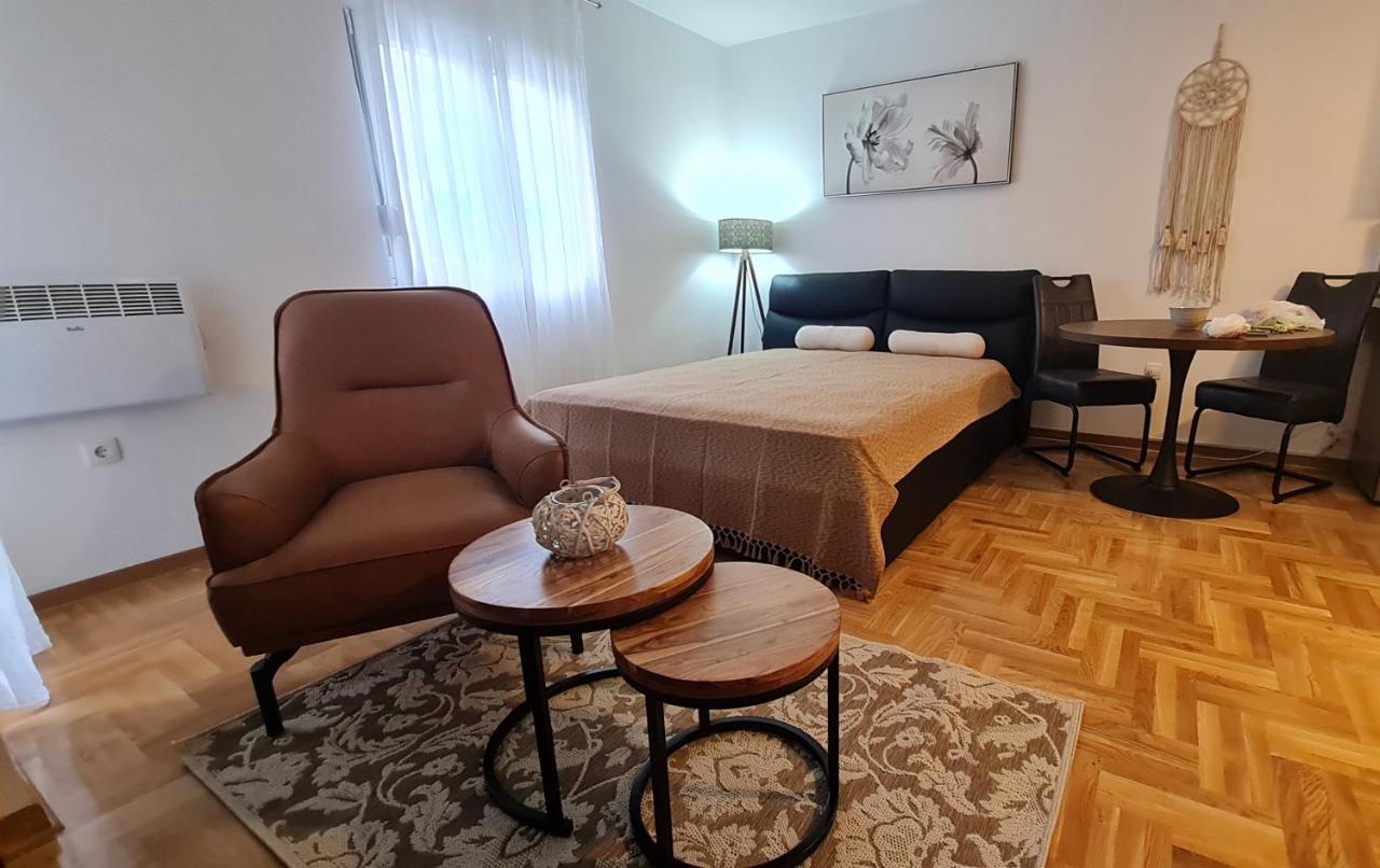Apartman Tim Lux 1 Vrnjačka Banja Eksteriør bilde