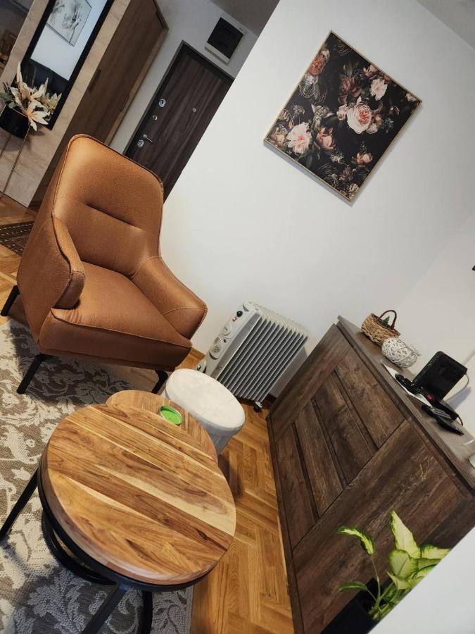 Apartman Tim Lux 1 Vrnjačka Banja Eksteriør bilde